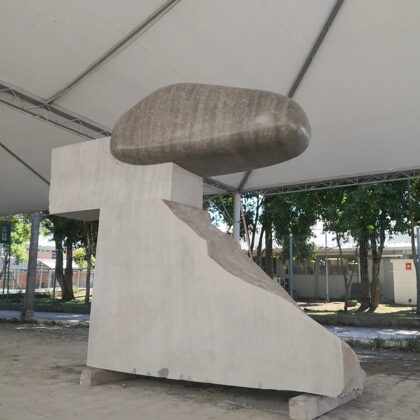 WISHING CLOUD. 2023. Basalt. 230/270/70cm Bento Gonscalves, Brazil
