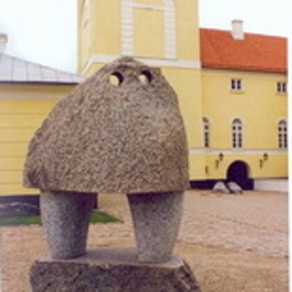 THE GHOST OF THE PALACE. 1999. Granite. 230/120/100cm. Ventspils