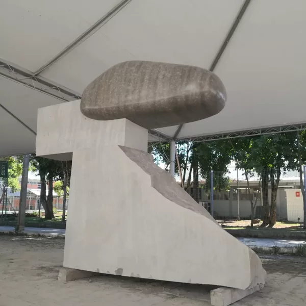 WISHING CLOUD. 2023. Basalt. 230/270/70cm Bento Gonscalves, Brazil