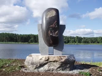 TOTEM. 2013. Granite. 320/270/140cm. Vakarbulli, Riga