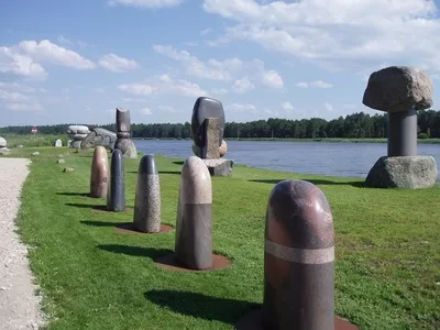 THE STONE STORY. 2011. Vakarbulli, Riga