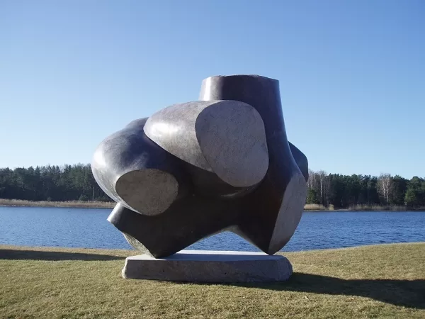 MEDITATION ON THE ROOTS. 2017. Granite. 310/330/240cm. Vakarbulli, Riga