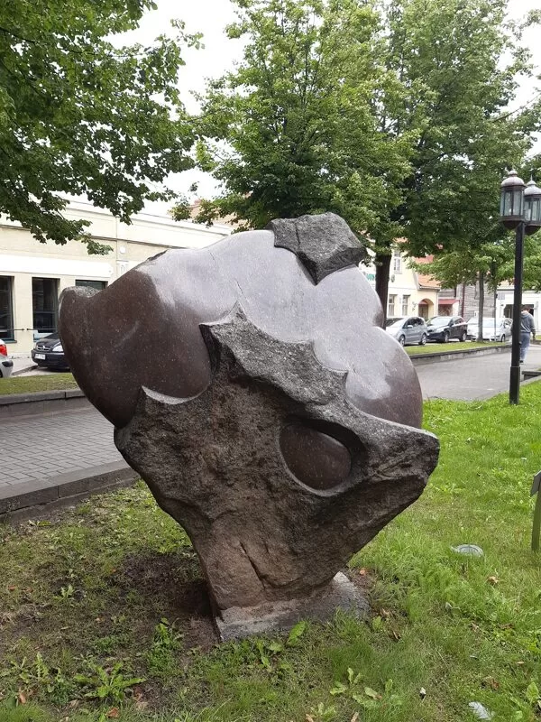 SEA FLOWER. 2004.Granite. 150/130.110cm. Ventspils, Latvia